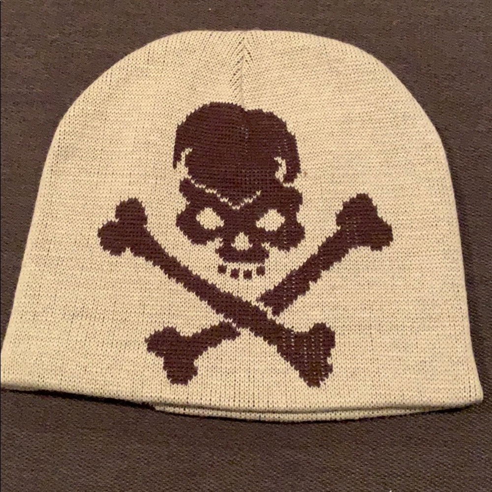 New ☠️ toque